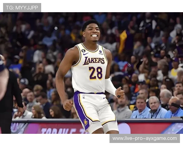 发展联盟31分火力秀：湖人未来锋线或得一名超级兵！